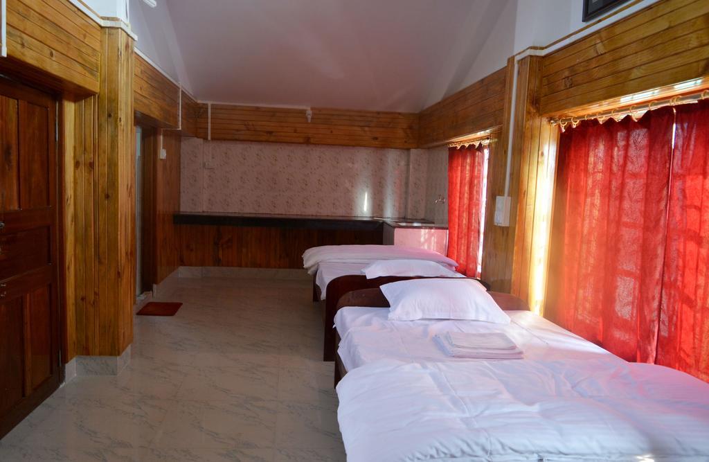 Dovipie Inn Kohima Exterior foto